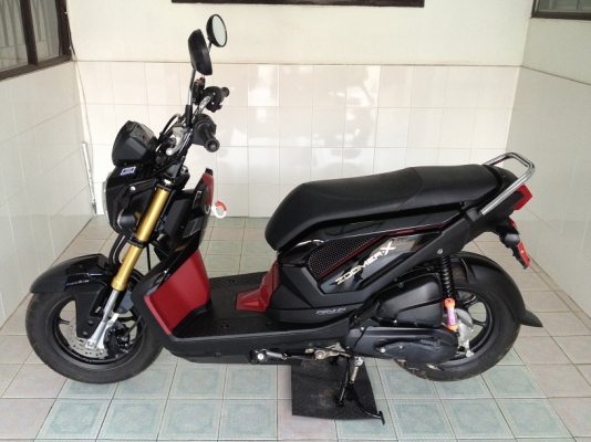 Zoomer-x ตัวTOP วิ่ง4000 ปี57 (ของแถม 4 รายการ) Zoomer-x ตัวTOP วิ่ง4000 ปี57 (ของแถม 4 รายการ)