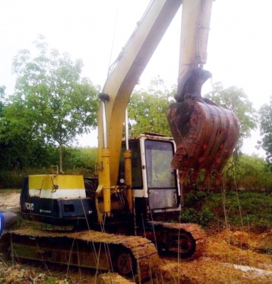 KOMATSU PC 120-5 เอกสารใบอินวอย รถบอดี้สวยเต็มดีพร้อมทำงานได้เลย เครื่องเดิมๆปั๊มเดิมทำงานเร็วไม่มีโหลด ภายในเก๋งคอนโทรลยาว แอร์เย็น ไฟฟ้าตัดมอเตอร์คันเร่ง หน้าจอครบ ภายนอกบูมอาร์มสวยไม่มีปะ เอวแน่น ช่วงล่างดีโรลเลอร์โซ่บูทใบแทรกประมาณ 65\% เฟลมไม่มีผุ สป๊ KOMATSU PC 120-5 เอกสารใบอินวอย รถบอดี้สวยเต็มดีพร้อมทำงานได้เลย เครื่องเดิมๆปั๊มเดิมทำงานเร็วไม่มีโหลด ภายในเก๋งคอนโทรลยาว แอร์เย็น ไฟฟ้าตัดมอเตอร์คันเร่ง หน้าจอครบ ภายนอกบูมอาร์มสวยไม่มีปะ เอวแน่น ช่วงล่างดีโรลเลอร์โซ่บูทใบแทรกประมาณ 65\% เฟลมไม่มีผุ สป๊