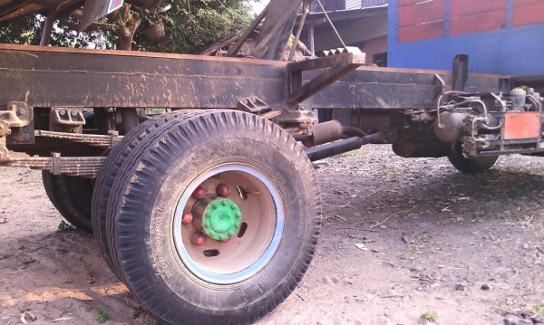 ขาย6ล้ออีแต๋นเครื่องยนต์100แรงฝาดำ Fหน้าหลัง สโลว์กลาง พ.เพาเวอร์ กระบะสวย กระบอกดัมพ์ดี สภาพพร้อมใช้งาน อู่ พิมาย ทวีทรัพย์