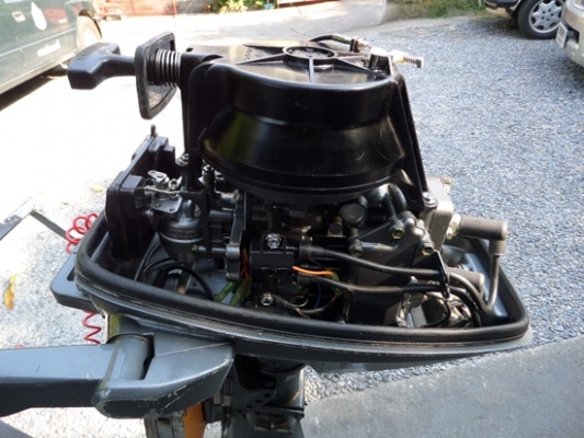 ขาย เครื่องเรือ SUZUKI 5 แรงสภาพพร้อมใช้ เครื่องยนต์เดินดีนำเข้าจากญี่ปุ่น 17,000