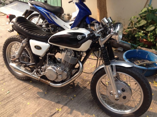Sr400 อินวอย เก็บงานหมดแล้ว 58000ต่อรองได้เครื่องดีเงียบๆๆ Sr400 อินวอย เก็บงานหมดแล้ว 58000ต่อรองได้เครื่องดีเงียบๆๆ