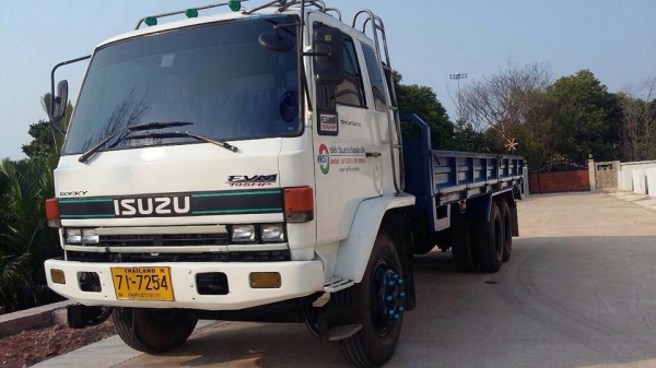 ขายรถบรรทุกสิบล้อ อีซุซุ 195 แท้ ยาว 7เมตร  คัสซีสวย  สภาพพร้อมใช้งาน