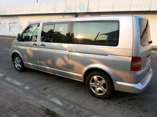VW ตู้ CARAVELLE มือ1 รถเดิมๆ ใช้มา 6.7 หมื่นกิโล ปี 2006