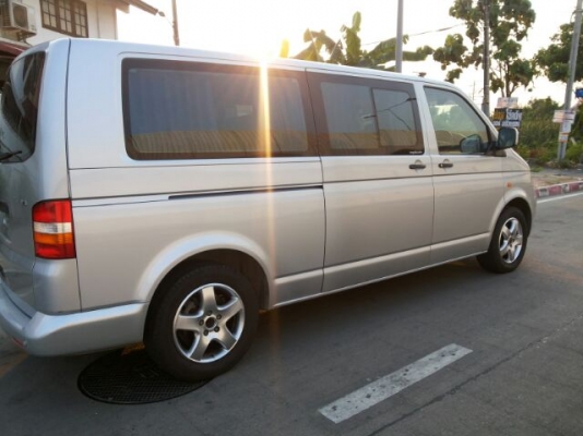 VW ตู้ CARAVELLE มือ1 รถเดิมๆ ใช้มา 6.7 หมื่นกิโล ปี 2006