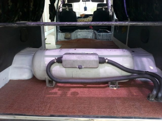 รถตู้เออแวน ***ผ่อนได้ครับ***