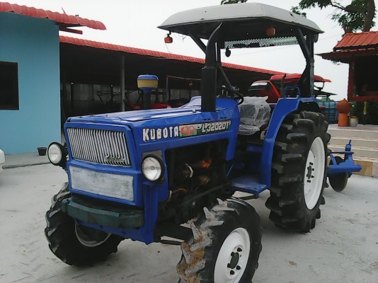 ขาย KUBOTA L3202DT 4WD  พร้อมใช้งานพร้อมผานพรวน