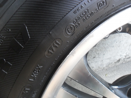 ล้อแม็ก 17นิ้ว 5รู114 พร้อมยาง สวยๆ 4 ล้อ ราคา 6800 บาท ล้อแม็ก 17นิ้ว 5รู114 พร้อมยาง สวยๆ 4 ล้อ ราคา 6800 บาท