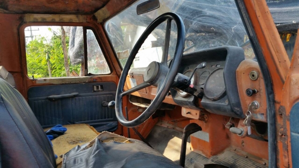 รถหัวยาว เดิมๆๆ ติดเครน ยูนิค 3.5 ตัน ท้องวี หกเหลี่ยม เครื่องดีคันชีสวย พร้อมใช้งาน เอกสารพร้อมโอน รถหัวยาว เดิมๆๆ ติดเครน ยูนิค 3.5 ตัน ท้องวี หกเหลี่ยม เครื่องดีคันชีสวย พร้อมใช้งาน เอกสารพร้อมโอน