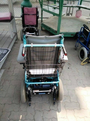 รถวีลแชร์ไฟฟ้า สำหรับผู้สูงอายุ หรือผู้พิการ ราคาถูก สนใจโทร ๐๘๐ ๘๐๘ ๓๖๙๔