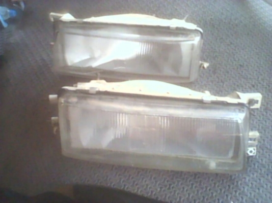 ขายไฟหน้าบลูเบิร์ด u12 เก่าไทย คู่ 1000 บาท