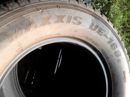 215/75R16 MAXXIS TRUCMAXX UE-168N ชุด 4 เส้น ปี 2012 TEL.081-427-3941