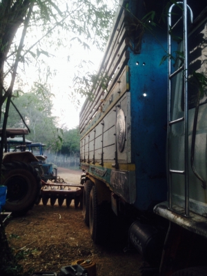 ขายกระดั้ม