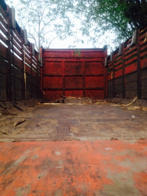 ขายกระดั้ม