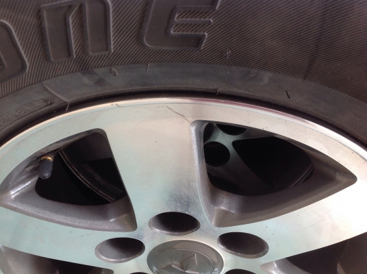 ขายแม็กปาเจโร่ แถมยาง