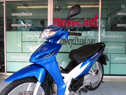 wave 110 i  สีนํ้าเงิน ขาว  สต๊าทเท้า รถดือน ธันวาคม ปี 56 ไมล์ 8 พันโล  แถม 2 รายการ 26900