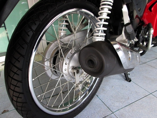 wave 110 i สีดำแดงโฉมใหม่ รถดือน ตุลาคม ปี 57 ไมล์ 240 โล รถใหม่ไมล์น้อยน้องๆป้ายแดง ฟรีโอน แถม 3 รายการ 34900