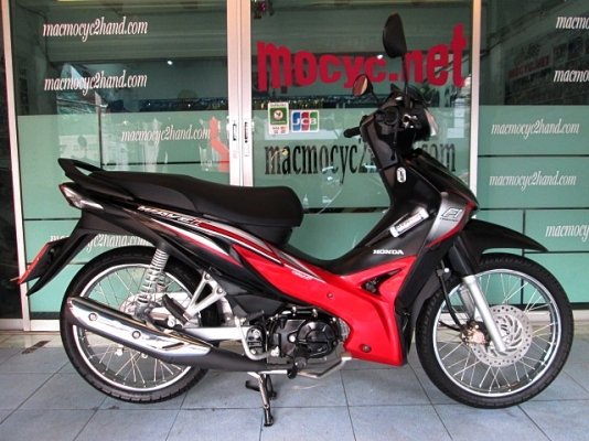 wave 110 i สีดำแดงโฉมใหม่ รถดือน ตุลาคม ปี 57 ไมล์ 240 โล รถใหม่ไมล์น้อยน้องๆป้ายแดง ฟรีโอน แถม 3 รายการ 34900