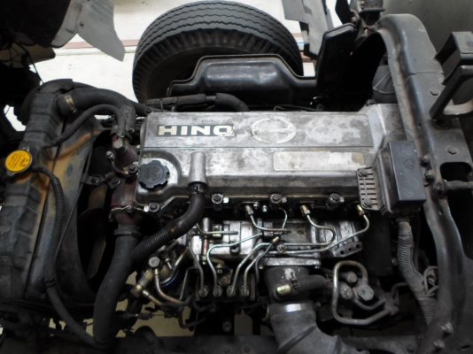 รถฮีโน่