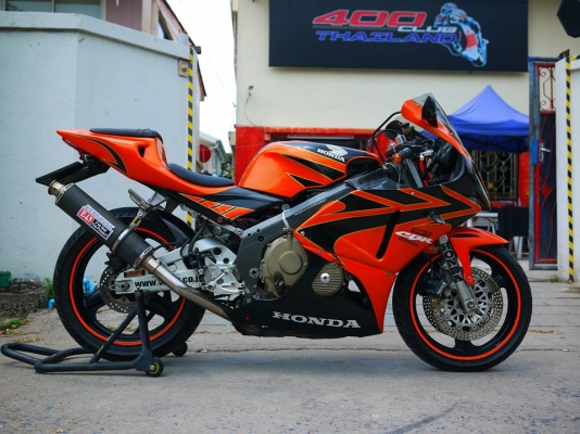 ขาย Cbr400 พร้อมทะเบียนแท้ แฟริ่ง Rc212 เครื่องดี ศูนย์ดี ระบบไฟสมบูรณ์ สีใหม่ พร้อมล้างคาร์บูเช็ควาว