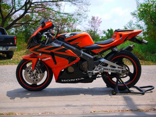 ขาย Cbr400 พร้อมทะเบียนแท้ แฟริ่ง Rc212 เครื่องดี ศูนย์ดี ระบบไฟสมบูรณ์ สีใหม่ พร้อมล้างคาร์บูเช็ควาว