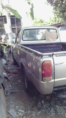 ขายมาสด้าแฟมมิเลียเครื่อง 1300 เบนซิน ขายมาสด้าแฟมมิเลียเครื่อง 1300 เบนซิน