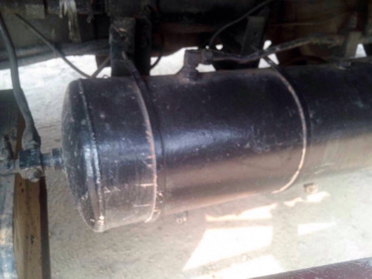 ISUZU TX 165 HP 6BD1 รถหัวยาว 10 ล้อเพลาเดียว กระบะเหล็กคอกเกษตรความยาว 6 เมตรสภาพสวยพร้อมบรรทุกหนักได้เลย เครื่องแรงดีมากครับ หัวเก๋งบางเดิมดีไม่ผุภายในคอนโซลครบพร้อม พวงมาลัยเพาเวอร์ ระบบเบรคทริ๊ปฟี้ ช่วงล่างเพลาเดียวเพลาเดิม คัชซีไม่ผุสภาพดี ยาง 10 เส้ ISUZU TX 165 HP 6BD1 รถหัวยาว 10 ล้อเพลาเดียว กระบะเหล็กคอกเกษตรความยาว 6 เมตรสภาพสวยพร้อมบรรทุกหนักได้เลย เครื่องแรงดีมากครับ หัวเก๋งบางเดิมดีไม่ผุภายในคอนโซลครบพร้อม พวงมาลัยเพาเวอร์ ระบบเบรคทริ๊ปฟี้ ช่วงล่างเพลาเดียวเพลาเดิม คัชซีไม่ผุสภาพดี ยาง 10 เส้