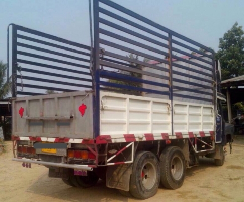 ISUZU TX 165 HP 6BD1 รถหัวยาว 10 ล้อเพลาเดียว กระบะเหล็กคอกเกษตรความยาว 6 เมตรสภาพสวยพร้อมบรรทุกหนักได้เลย เครื่องแรงดีมากครับ หัวเก๋งบางเดิมดีไม่ผุภายในคอนโซลครบพร้อม พวงมาลัยเพาเวอร์ ระบบเบรคทริ๊ปฟี้ ช่วงล่างเพลาเดียวเพลาเดิม คัชซีไม่ผุสภาพดี ยาง 10 เส้ ISUZU TX 165 HP 6BD1 รถหัวยาว 10 ล้อเพลาเดียว กระบะเหล็กคอกเกษตรความยาว 6 เมตรสภาพสวยพร้อมบรรทุกหนักได้เลย เครื่องแรงดีมากครับ หัวเก๋งบางเดิมดีไม่ผุภายในคอนโซลครบพร้อม พวงมาลัยเพาเวอร์ ระบบเบรคทริ๊ปฟี้ ช่วงล่างเพลาเดียวเพลาเดิม คัชซีไม่ผุสภาพดี ยาง 10 เส้