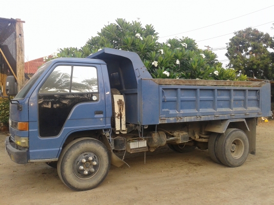 isuzu npr115 ช่วงล่างF 460000 เครื่อง 4BD