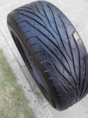 215/55R17 MAXXIS  ปี 2013  มี 1 เส้น TEL.081-427-3941
