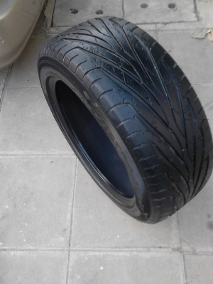 215/55R17 MAXXIS  ปี 2013  มี 1 เส้น TEL.081-427-3941