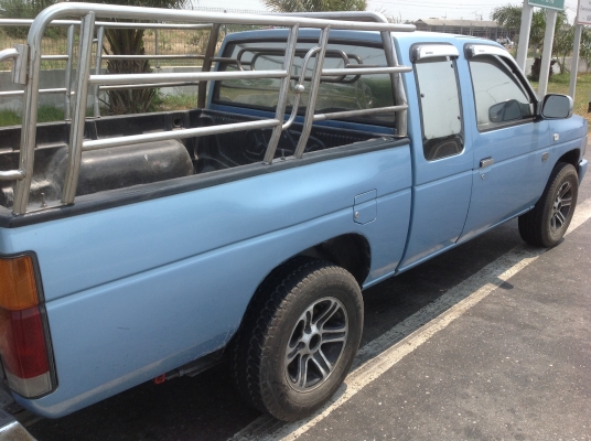 ขายนิสสัน บิ๊กเอ๊ม แค๊ป พวงมาลัยเพาเวอร์