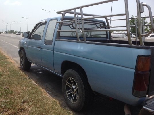 ขายนิสสัน บิ๊กเอ๊ม แค๊ป พวงมาลัยเพาเวอร์