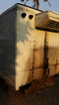 ตู้เย็นใส่รถดีแม็ค