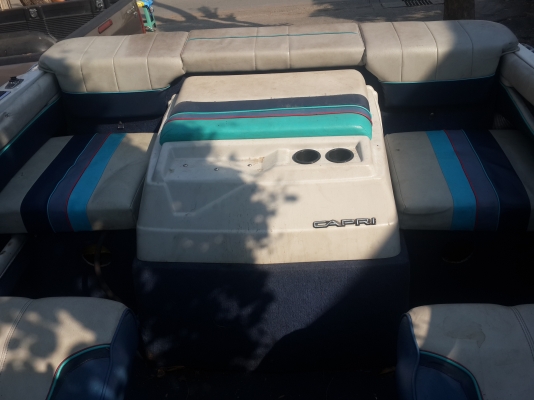 เรือเร็ว 19f