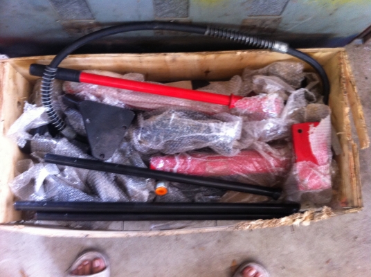 เครื่องดัดท่อตั้งแท่น