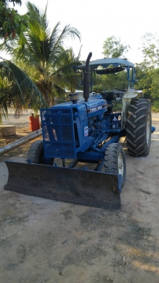 ประกาศขายรถไถนาฟอร์ด 250000 ราคาต่อลองได้ รถพร้อมใช้งาน สนใจมาดูรถก่อนได้ หรือโทรสอบถามรายละเอียด 0817575754 คุณสมาน ธรรมดิษฐ