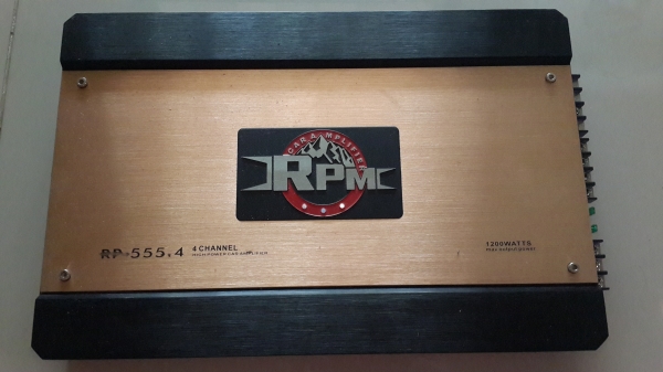 ขายเพาเวอร์แอมป์สำหรับติดตั้งเครื่องเสียงรถยนต์