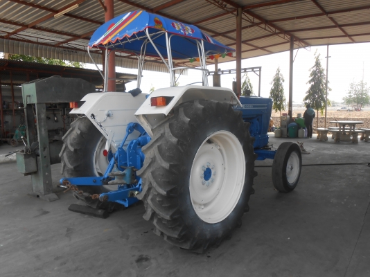 ขายด่วน รถไถ FORD 6600