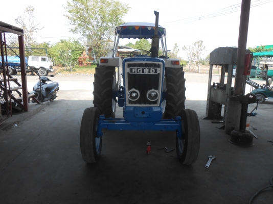 ขายด่วน รถไถ FORD 6600
