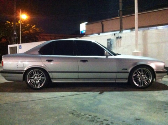 ขออนุญาติขาย BMW 525i BIG NOSE เจ้าของขายเอง