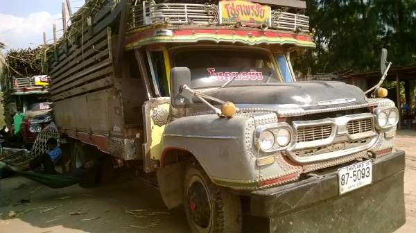 หัวยาว สภาพดีราคาไม่แรง รถใช้งานปกติ เลิกกิจการแล้วสินทรัพย์เป็นทุน โทร 081 074 5778 ลุงโหนกรับสาย