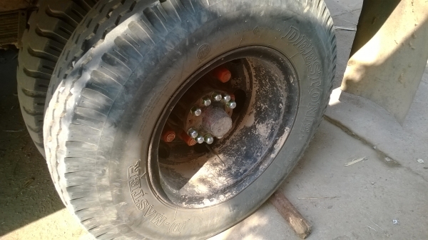 หัวยาว สภาพดีราคาไม่แรง รถใช้งานปกติดี โทร081 074 5778 ลุงโหนกรับสาย