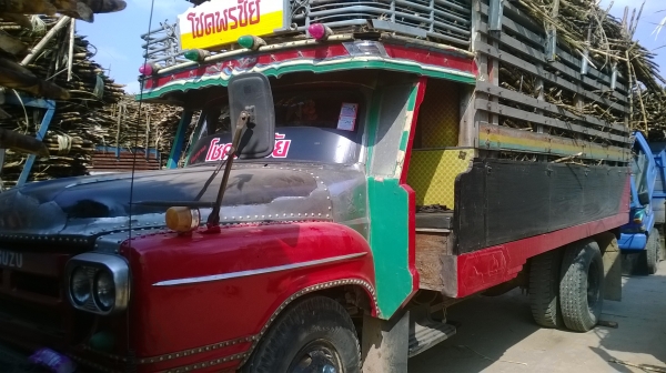 หัวยาว สภาพดีราคาไม่แรง รถใช้งานปกติดี โทร081 074 5778 ลุงโหนกรับสาย