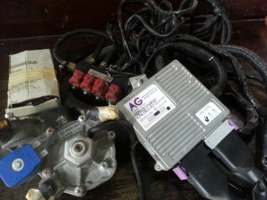 ต้องชุดแก๊สหัวฉีดAG หม้อต้ม TOMASSITOพร้อมอุปกรณ์สภาพใหม่ติดต่อ 081-2343465