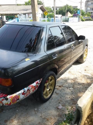 ขายนิสสัน b13 เกียร์ธรรมดา เครื่อง1.6 ติดแก๊สlpg