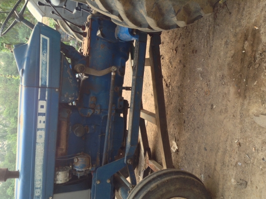 ขาย ford 77 ดันหน้า ปาน7 เดิม เครื่องแน่น ดันดินดี