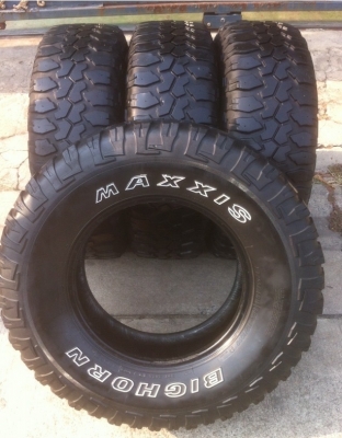 ขายยาง mud maxxis bighorn 265/75/16 ปรับเหลือ 3000 บาท