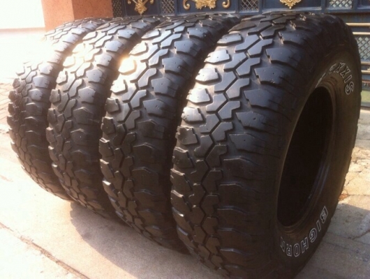 ขายยาง mud maxxis bighorn 265/75/16 ปรับเหลือ 3000 บาท