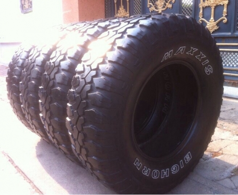 ขายยาง mud maxxis bighorn 265/75/16 ปรับเหลือ 3000 บาท