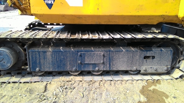 ขายด่วน Komatsu PC 30-6 เก่า ญี่ปุ่น ปั๊มเฟือง   ยังไม่เคยใช้งานในไทย  ชั่วโมงการทำงานน้อยมากๆๆ   โทร 081-3848169  คมศักดิ์  เผ่าพงศ์ษา